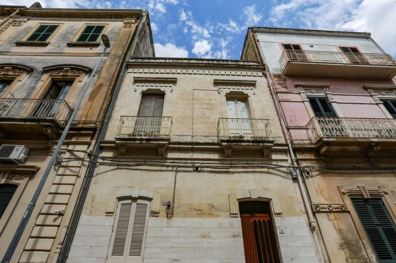 Palazzo Candido Suites & Apartments - Sit Apartment Lecce Zewnętrze zdjęcie
