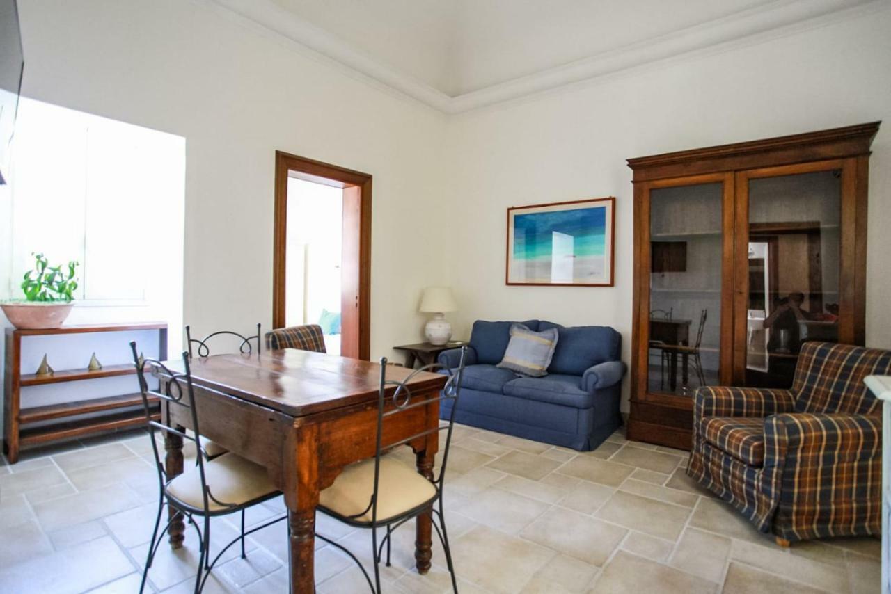 Palazzo Candido Suites & Apartments - Sit Apartment Lecce Zewnętrze zdjęcie